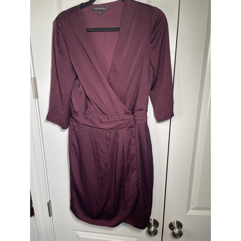 Banana Republic Women's Dress Size 8 Burgundy Red A Line 3/4 Sleeve V Neck Lined